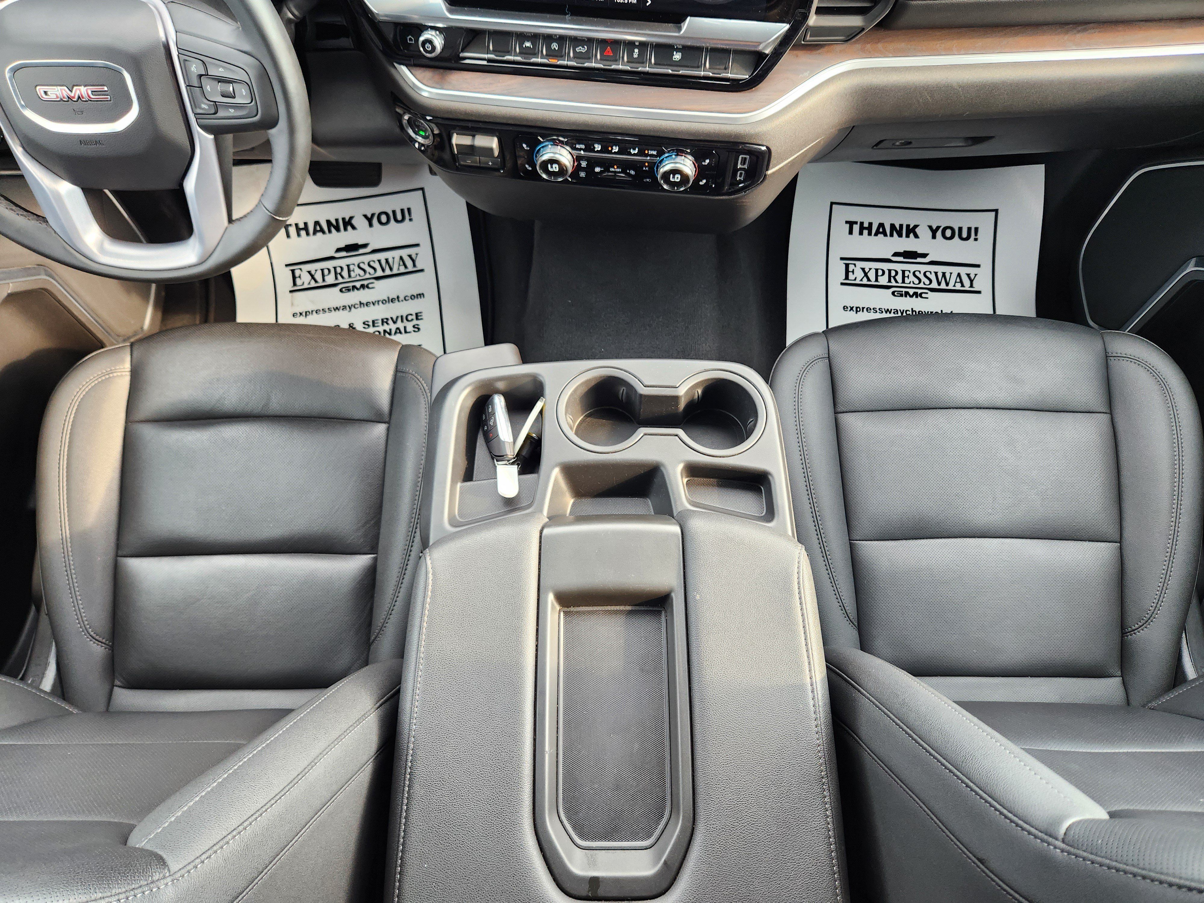 Used 2026 GMC Sierra 1500 SLT AWD/4WD image 18
