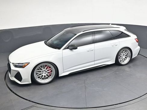 Used 2022 Audi RS 6 w/ Carbon Optic Package AWD/4WD image 29