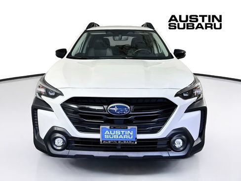 Used 2024 Subaru Outback Onyx Edition AWD/4WD image 2
