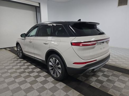 Used 2020 Lincoln Corsair Reserve image 4