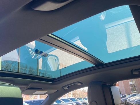 Used 2023 Audi Q3 2.0T Premium Plus w/ Premium Plus Package image 19