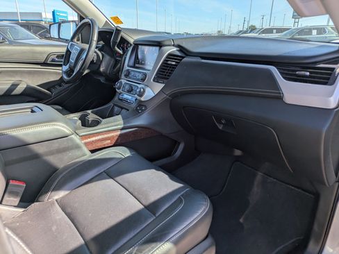 Used 2020 GMC Yukon SLT w/ Open Road Package image 30