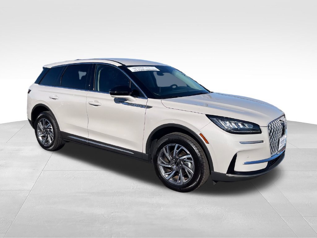 Used 2024 Lincoln Corsair AWD w/ Equipment Group 101A image 7
