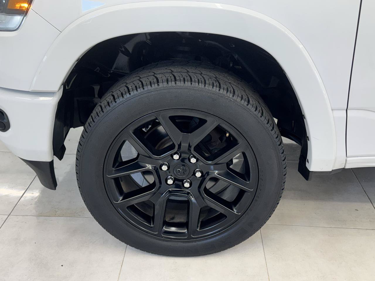 Used 2021 RAM 1500 Laramie AWD/4WD image 35