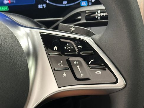 New 2026 Mercedes-Benz GLC 350e GLC 350e image 30