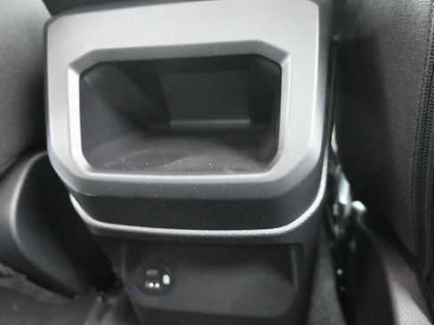 New 2025 Ford Ranger XLT w/ FX4 Off-Road Package image 15