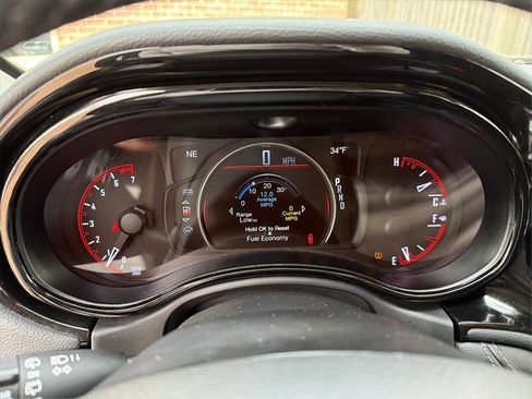 Used 2022 Dodge Durango SXT image 15