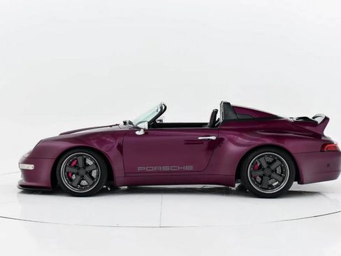 Used 1997 Porsche 911 Carrera 4 image 6