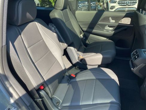 New 2025 Mercedes-Benz GLS 450 4MATIC image 28