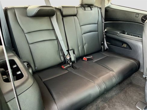 Used 2022 Honda Pilot Elite image 30