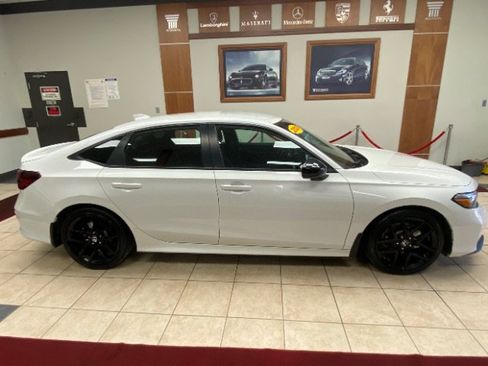 Used 2026 Honda Civic Sport image 3