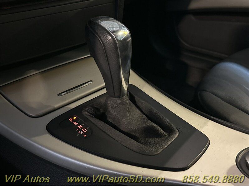 Used 2008 BMW 328i Convertible RWD image 28