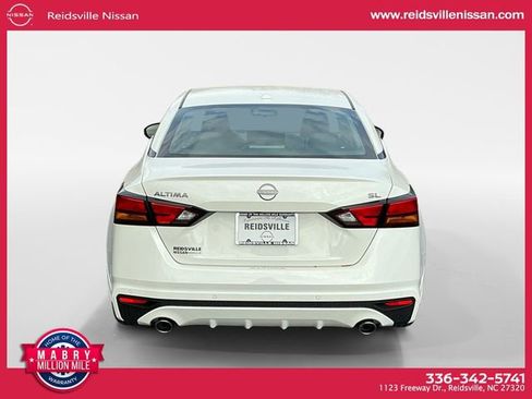 New 2025 Nissan Altima 2.5 SL image 5