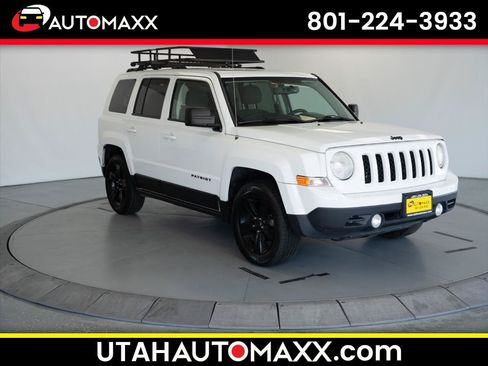Used 2014 Jeep Patriot Sport w/ Power Value Group FWD image 1