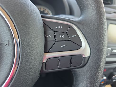 Used 2020 Jeep Renegade Sport AWD/4WD image 12