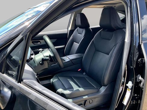 Certified 2025 Nissan Murano SL w/ Cargo Package AWD/4WD image 8