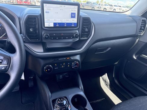 Used 2022 Ford Bronco Sport image 10