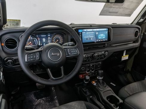 New 2026 Jeep Gladiator Mojave image 11
