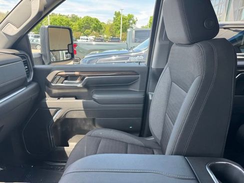 Used 2024 Chevrolet Silverado 3500 LT w/ Convenience Package AWD/4WD image 19
