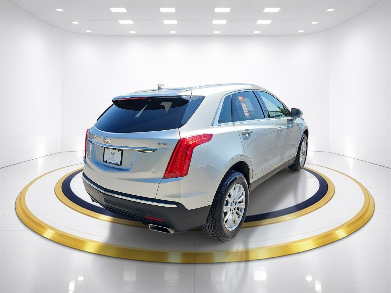 Used 2017 Cadillac XT5 FWD image 5