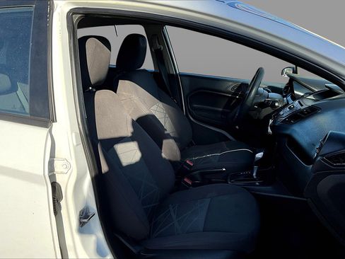 Used 2014 Ford Fiesta S image 7