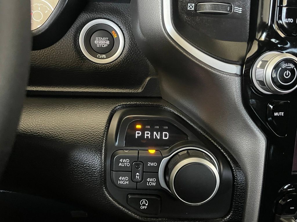 New 2026 RAM 1500 Big Horn AWD/4WD image 19
