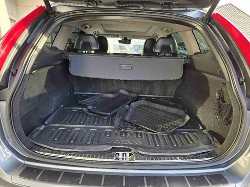 Used 2017 Volvo XC60 T6 Inscription w/ Preferred Option Package image 11