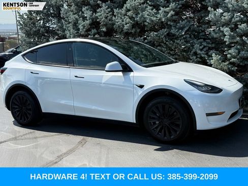 Used 2023 Tesla Model Y Long Range AWD/4WD image 11
