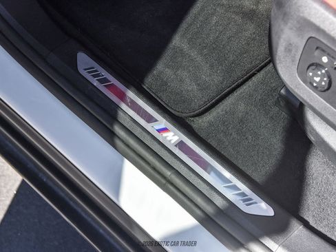 Used 2024 BMW XM w/ M Driver's Package image 84