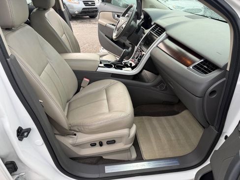 Used 2013 Ford Edge Limited w/ Driver Entry Pkg FWD image 10