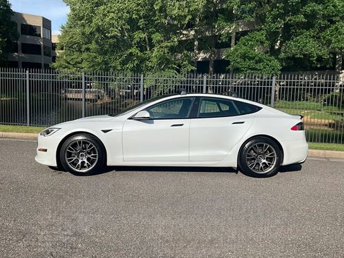 Used 2021 Tesla Model S Plaid AWD/4WD image 7