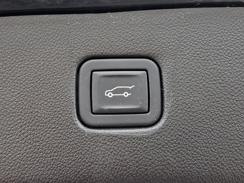 Used 2024 Chevrolet Blazer RS AWD/4WD image 31