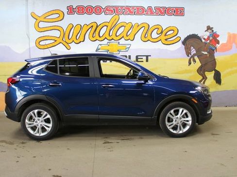 Used 2023 Buick Encore GX Preferred w/ Cold Weather Comfort Package FWD image 1