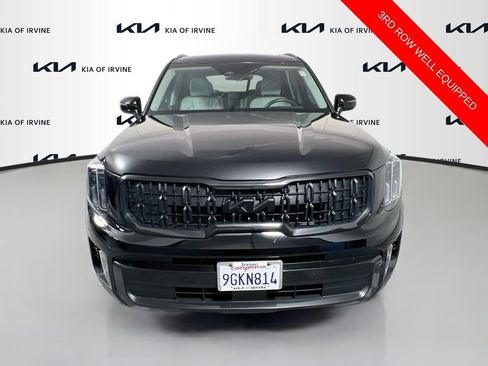 Certified 2023 Kia Telluride EX w/ EX Captain's Chair Package FWD image 2
