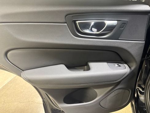 Certified 2026 Volvo XC60 B5 Plus AWD/4WD image 20