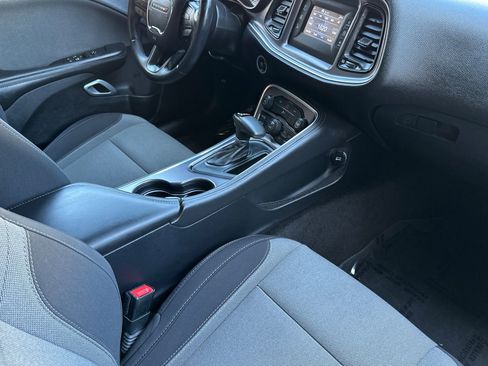 Used 2015 Dodge Challenger R/T w/ Quick Order Package 28B R/T RWD image 17
