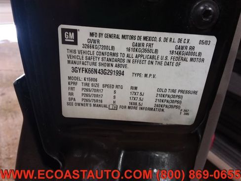 Used 2003 Cadillac Escalade ESV AWD w/ Marketing Vehicle Package image 23