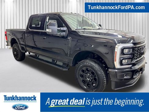 New 2026 Ford F350 Lariat w/ Black Appearance Package AWD/4WD image 1