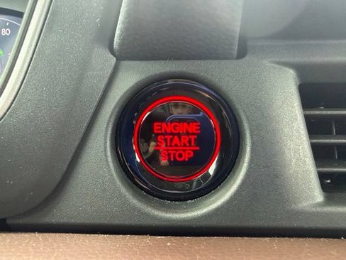 Used 2023 Honda Pilot Elite image 24
