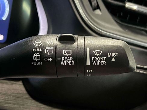 Used 2023 Jeep Grand Cherokee L Limited image 27