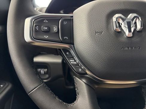 New 2026 RAM 1500 Big Horn AWD/4WD image 32