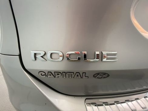 Used 2015 Nissan Rogue S AWD/4WD image 25