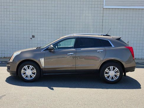 Used 2016 Cadillac SRX Luxury w/ Driver Awareness Package AWD/4WD image 4