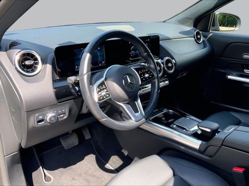 Certified 2023 Mercedes-Benz GLA 250 4MATIC image 18