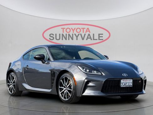 Certified 2023 Toyota GR86 image 11