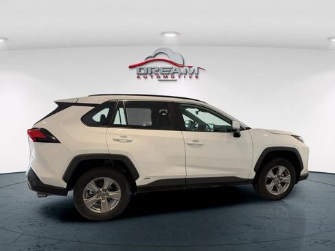 Used 2024 Toyota RAV4 XLE AWD/4WD image 22