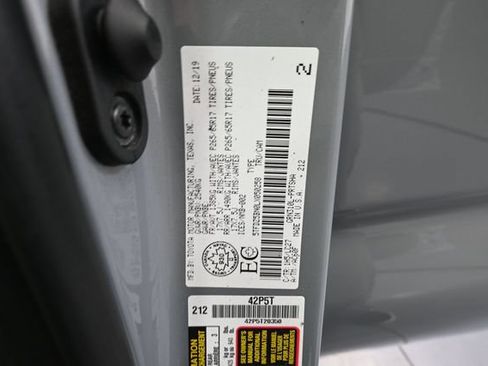 Used 2020 Toyota Tacoma TRD Sport AWD/4WD image 46