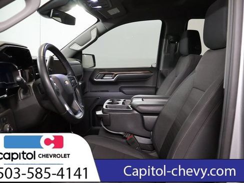 Used 2024 Chevrolet Silverado 1500 LT AWD/4WD image 13