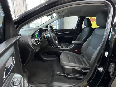 Used 2023 Chevrolet Bolt EUV LT w/ Driver Confidence Package FWD image 11