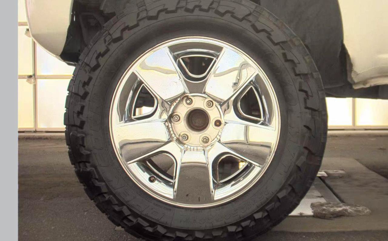 Used 2019 Nissan Frontier SV RWD image 9